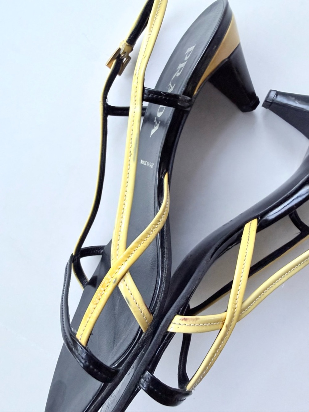 Vintage Prada Black & Yellow Patent Leather Strappy Slingback Sandal Heels 39.5 - Picture 16 of 16